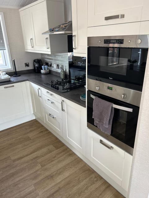 Family home in Billing aquodrome northampton sleeps up to 6 House in Northampton