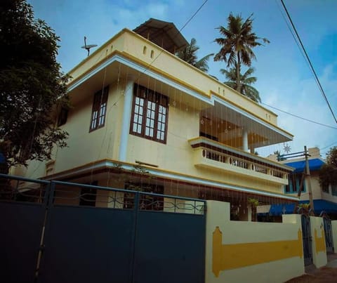 Property building, Balcony/Terrace