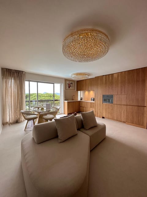 Property building, View (from property/room), Living room, kitchen