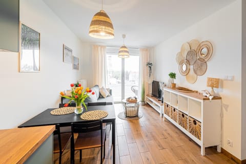 Green Boho Sienkiewicza Apartment in West Pomeranian Voivodeship, Poland