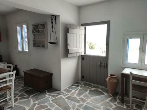 Anna's Cottage Home House in Naxos, Naxos and Lesser Cyclades, Greece
