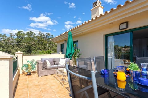 Off site, Balcony/Terrace