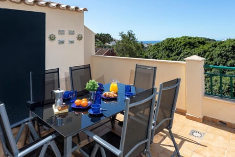 View (from property/room), Balcony/Terrace