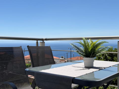 View (from property/room), Balcony/Terrace, Sea view