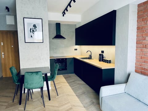 Coffee/tea facilities, Kitchen or kitchenette