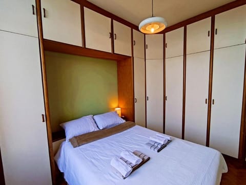 Bed, Photo of the whole room, Bedroom, towels, wardrobe