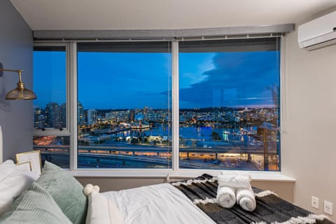 Bedroom, Sea view, air conditioner