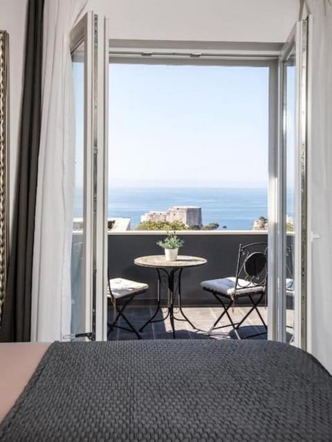 View (from property/room), Balcony/Terrace, Bedroom, Sea view