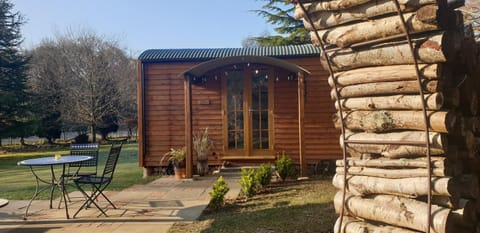 Sika hut House in Corfe Castle