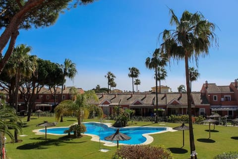 Property building, Day, Natural landscape, Garden, Garden view, Pool view, Swimming pool, sunbed