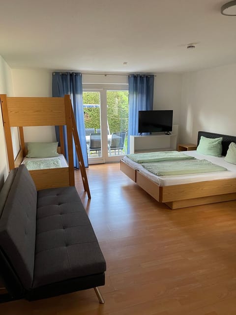 Apartment FIVE - EP Ticket Garantie Apartment in Rust