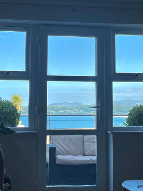 Apartment 3 Benllech with Sea views Apartment in Wales