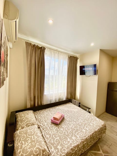 Bed, TV and multimedia