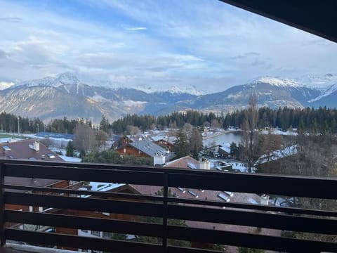 Attic Gem with Unbeatable Lake Moubra View Apartment in Crans-Montana