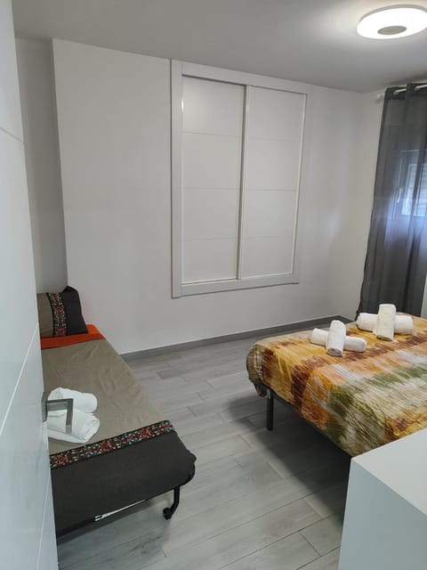 Bed, Photo of the whole room, Bedroom, towels, wardrobe