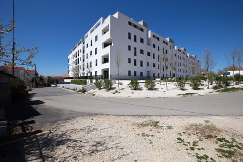 AG apartment with balcony and garage Apartment in Zadar