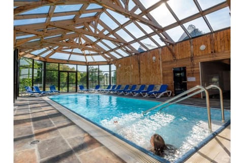 Camping Monterblanc Resort in Brittany