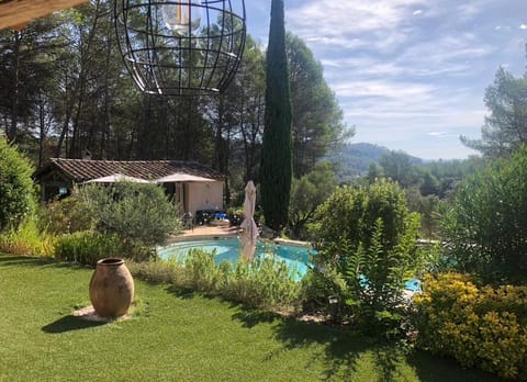 Bastidon de Moon Apartment in Lorgues