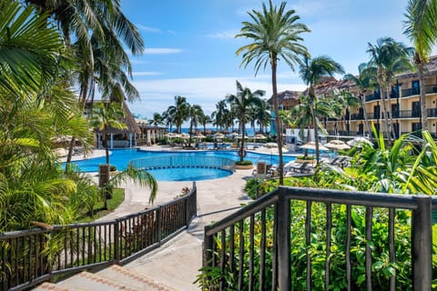 Garden, Swimming pool