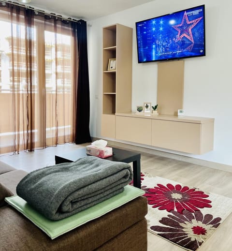TV and multimedia, Living room