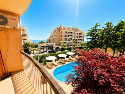 Garden, View (from property/room), Balcony/Terrace, Balcony/Terrace, Garden view, Swimming pool