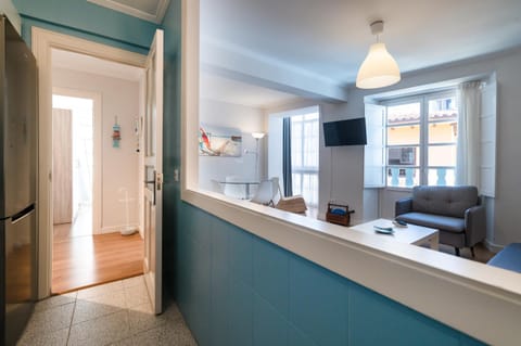 Kitchen or kitchenette, stove, stove, kitchen, kitchen