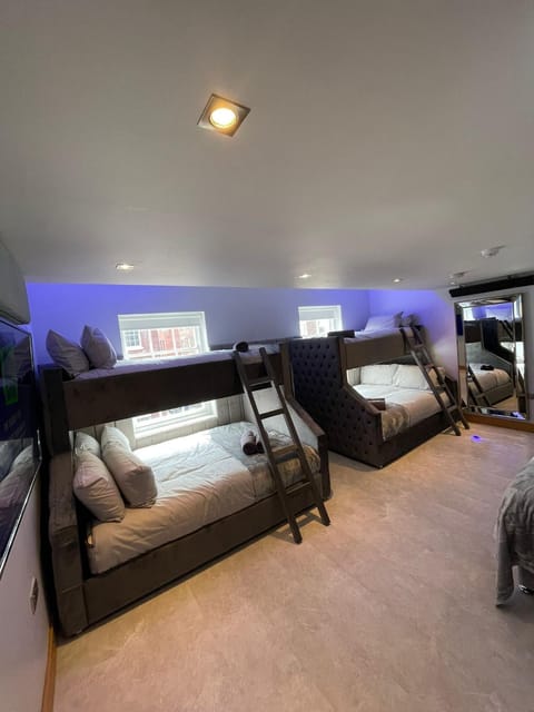 Belvedere Aparthotel - 83 Mount Pleasant Apartment hotel in Liverpool