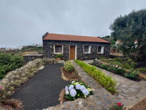 Facade/entrance, Garden, Garden view