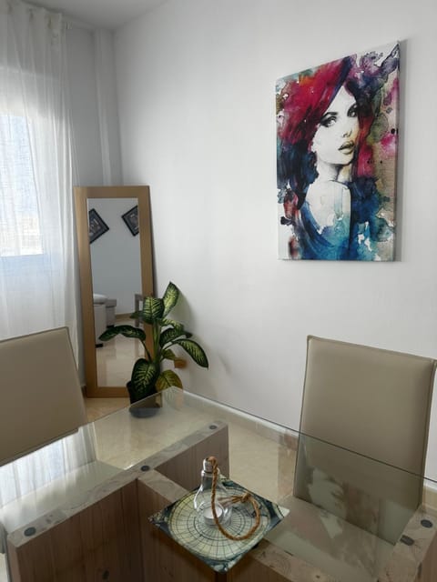 Decorative detail, Dining area