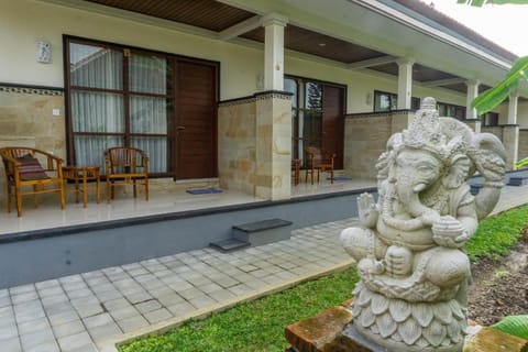 Property building, Garden