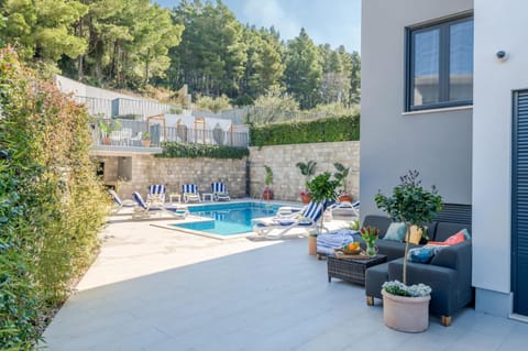 Luxury villa Blue Sky, private pool, breakfast Villa in Podstrana