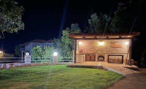 Evening entertainment, Entertainment