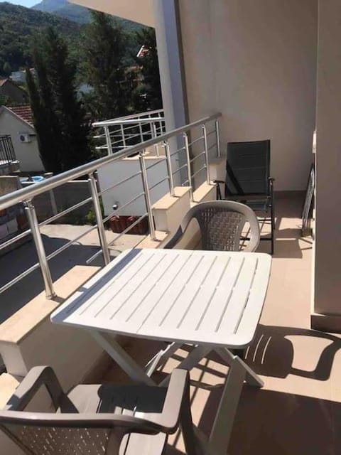 Très beau 2 pièces dans la jolie ville de Bijela - Appart numéro 6 Apartment in Kotor Municipality