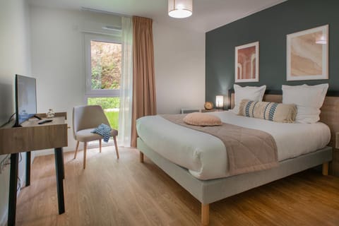 Résidence Services Séniors - Domitys Les Jardins d'Ahna Apartment hotel in Brittany