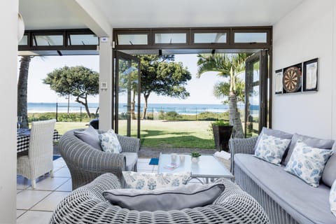 Patio, Garden, View (from property/room), Seating area, Garden view, Sea view