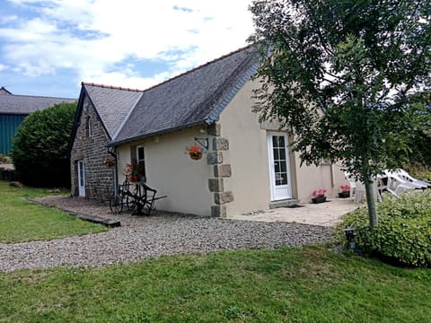 La Tentonniere Apartment in Brittany