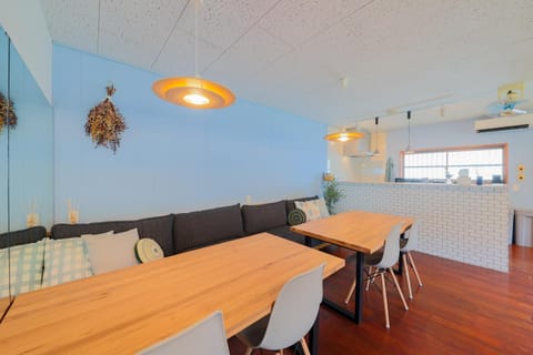 Living room, Dining area, Communal kitchen