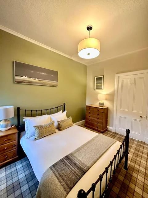 Home Sweet Home, Central Apartment in Inverness