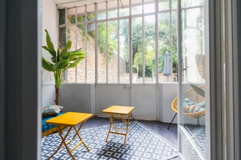 La Verrière by la Maison de Marc- Poitiers Centre - parking et terrasse Apartment in Poitiers