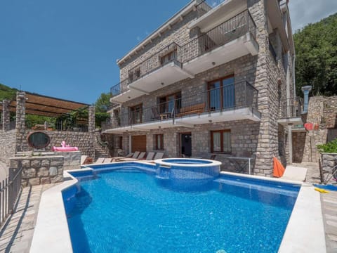 Property building, Swimming pool