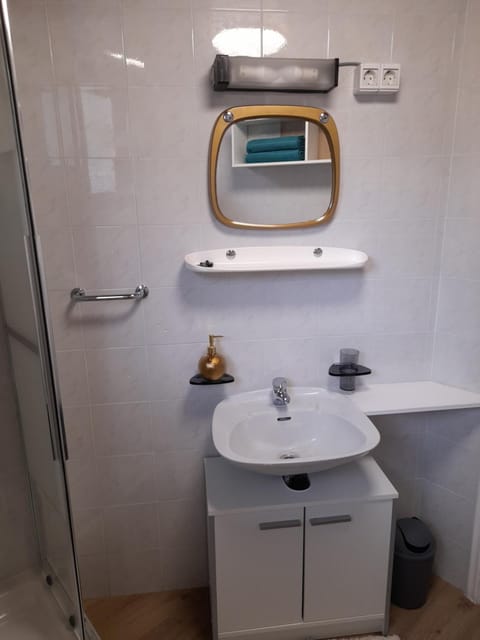 Studio Eržen Apartment in Carinthia, Austria