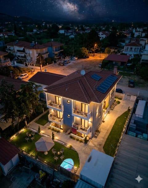 Property building, Night