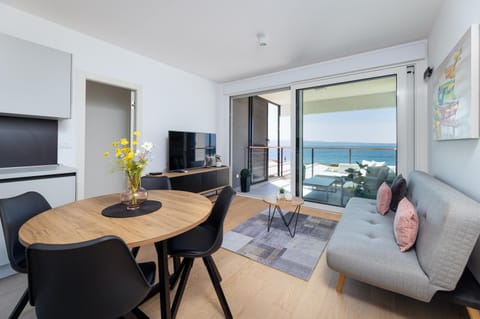 Balcony/Terrace, Living room, Dining area