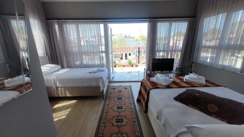 TV and multimedia, Balcony/Terrace, Photo of the whole room