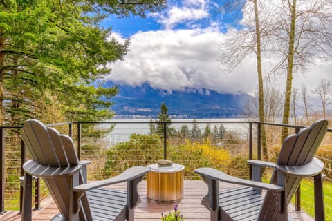 Gorge View House in Stevenson