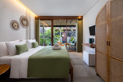 Communal lounge/ TV room, Bed, TV and multimedia, Photo of the whole room, Bedroom