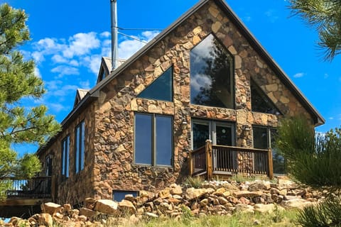 Peak View Vista House in Colorado