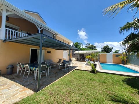 Patio, Spring, Garden, Garden view, Pool view, Swimming pool, sunbed
