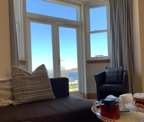 Lomond View Apartment in Scotland
