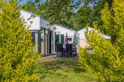 Property building, Day, Garden, Garden view